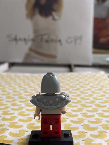 RAM MAN MASTERS OF THE UNIVERSE LEGO MINIFIG FIGURE he-man battle axe - Picture 4 of 5