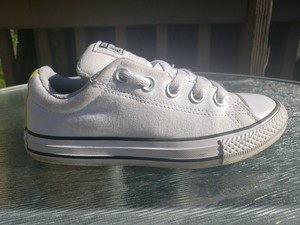 kids white converse size 1