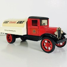 1931 Hawkeye ERTL Limited Edition Coastal Oil Refining Metal Truck Bank Vintage