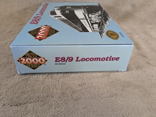 Proto 2000 HO 8191 E8/9 A-Unit Missouri Pacific EMD Locomotive MoPac #7020 - Picture 4 of 21
