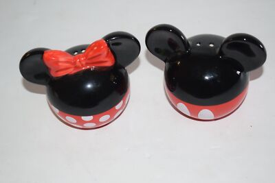 DISNEY 0120A Mickey Und Minnie Salz- Und Pfefferstreuer Set (RUZ39)