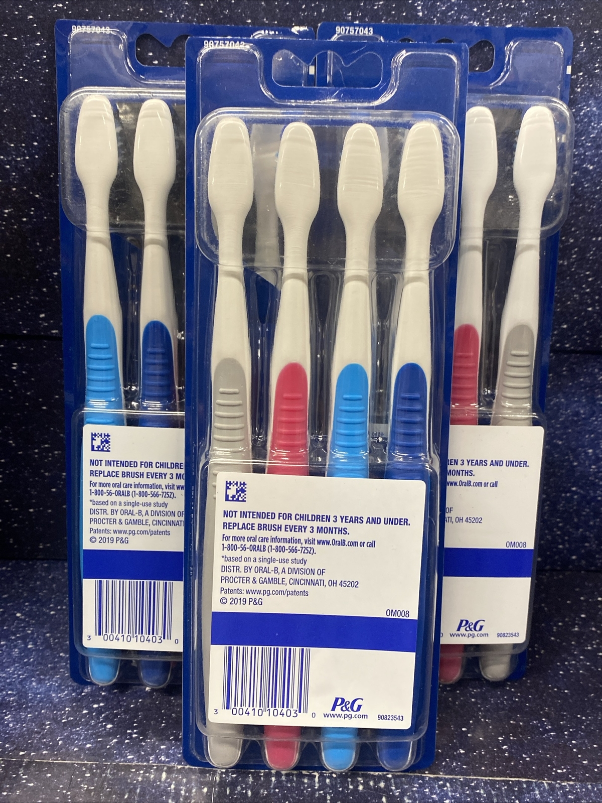 12 Pack OralB Crossaction Deep Reach Manual Toothbrushes SOFT eBay