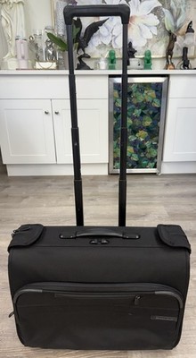 Briggs & Riley Baseline U174-4 Compact Upright Garment Bag 2 Wheeled 21''