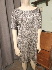 Banana Republic Gray White Daisy Floral Shift Above Knee Dress Size Medium