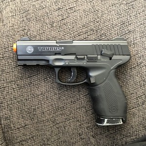 Taurus Licensed PT24/7 Semi Auto-BAX System CO2 Airsoft Gas Non-Blowback Pistol