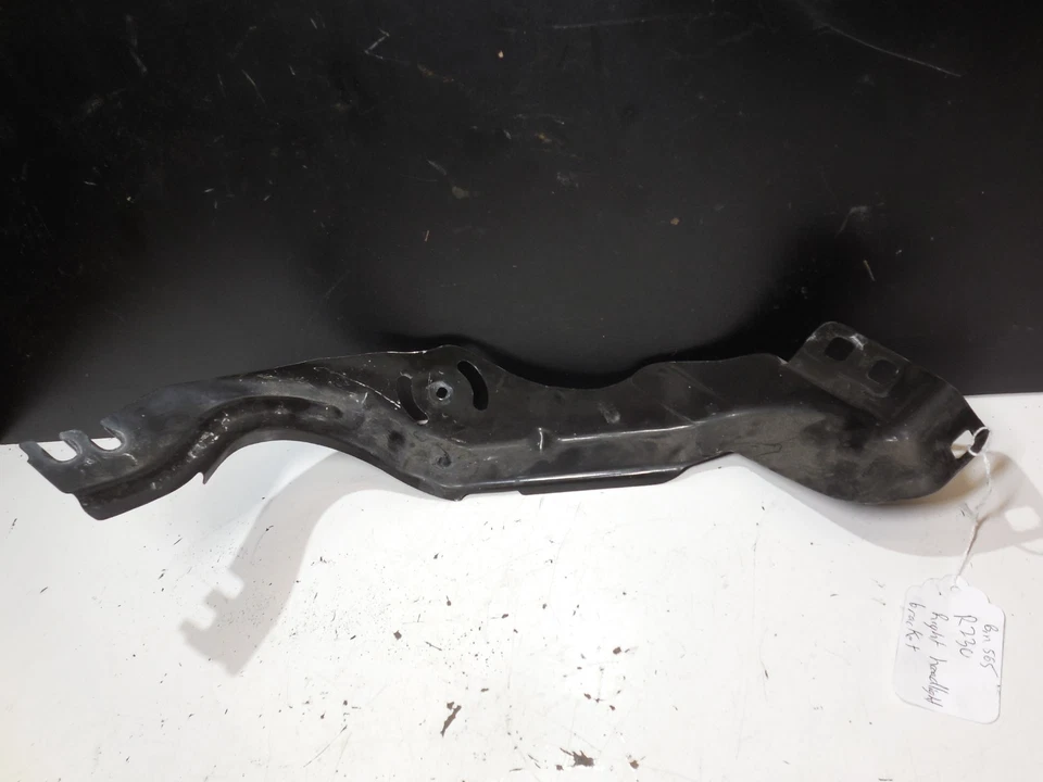 Front Right Headlight Mount Support Bracket 03-08 Mercedes Benz R230 SL600 SL500 - Image 3 of 4