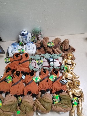 Lot of 26  Assorted Star Wars Buddies Buddy 1997 Kenner Toy Plush Beanie W/ Tags