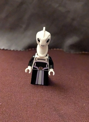 Lego Star Wars Lama Su Minifigure SW1434 Mint