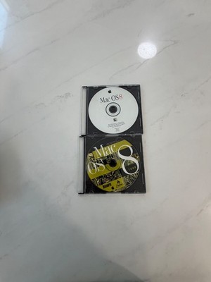mac os 8 version 8.0 install disc and Mac OS 8 Tour disc