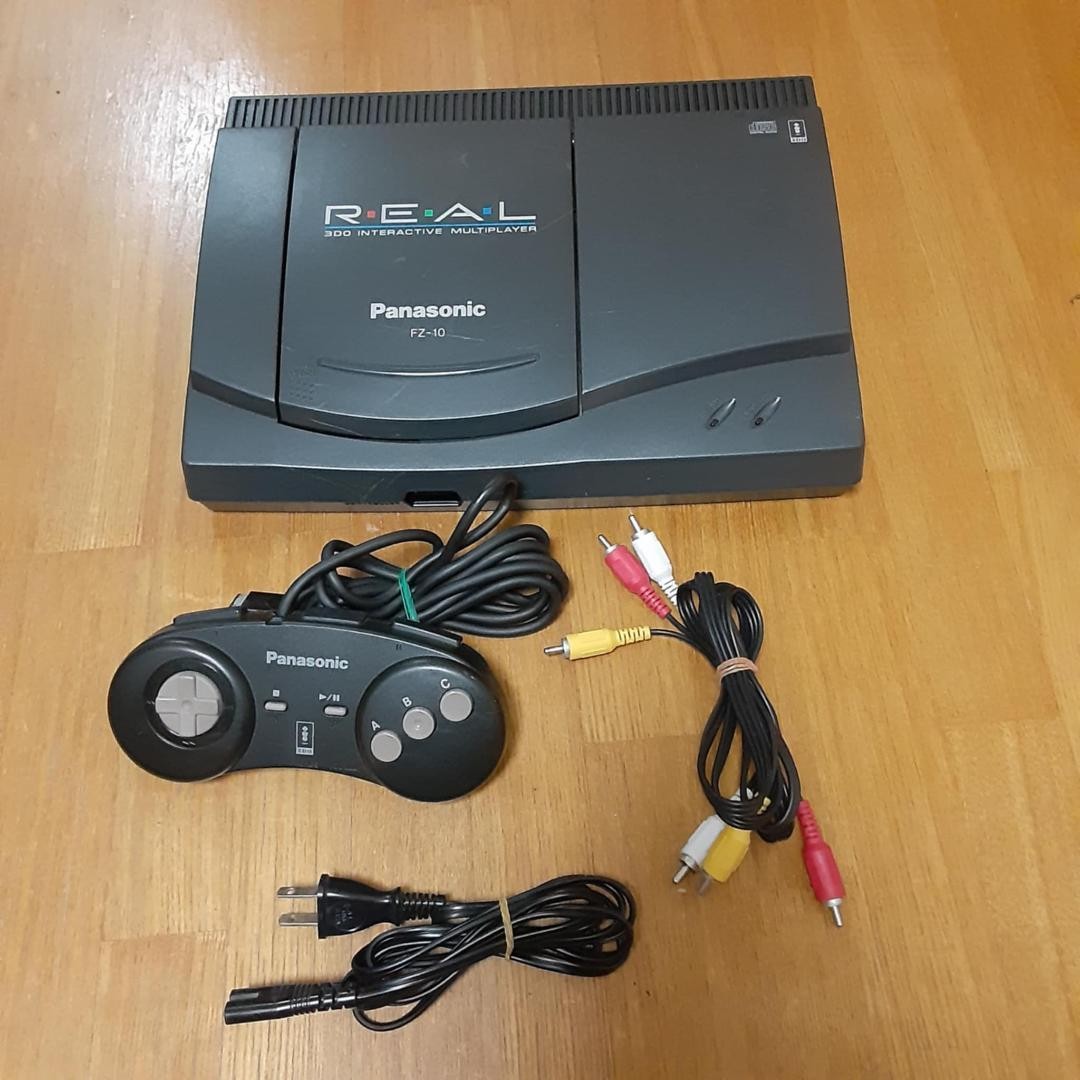 Panasonic 3DO REAL FZ-1 Console w/controller Japan Tested Used