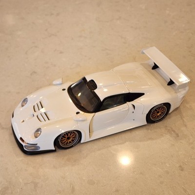 UTモデル　ポルシェ911GT s-l400.jpg