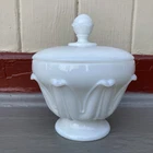 Vtg Milk Glass Fenton Lamb’s Tongue White Candy, Nut, Sugar Bowl 1954 5” Tall