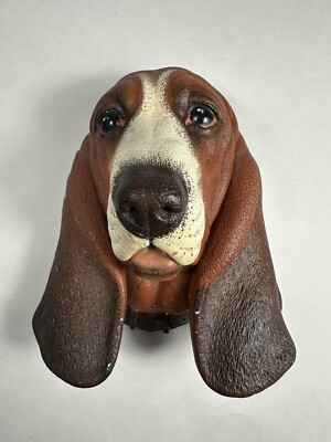 Vintage Bossons Congleton Basset Blood Hound Dog 1968 Chalkware  England