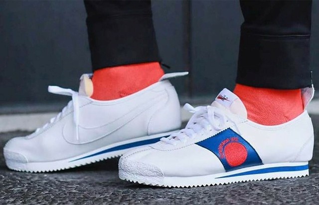 Nike Classic Cortez 72 QS Shoe Dog Pack 