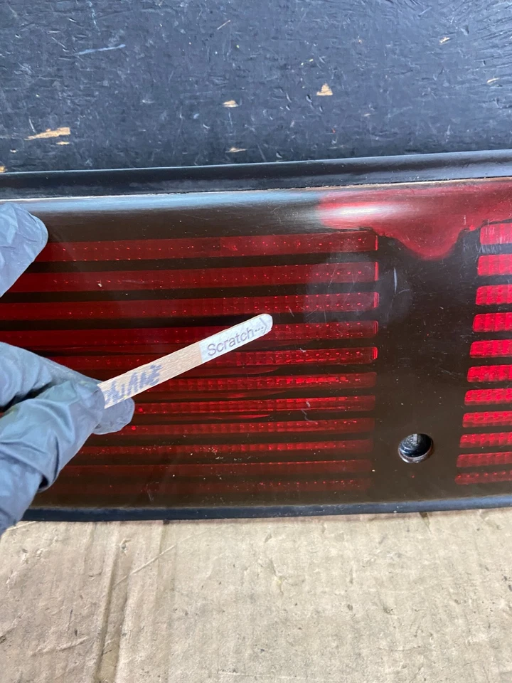 Panel central maletero trasero Oldsmobile Aurora 1995 a 1999 O3268 DG Foto 4 de 4