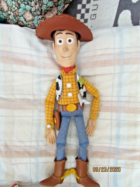 toy story woody doll 1995