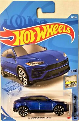 Hot Wheels - 2021 Factory Fresh 4/10 '17 Lamborghini Urus 64/250 (BBGRY29)
