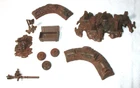 VINTAGE MARX 1950s HARD PLASTICPARTS LOT FOR ARMY TOY SOLDIER PLAYSET