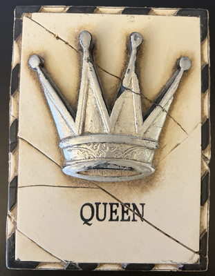 Sid Dickens Memory Block T-25 Queen (Silver) Crown w/Meaning Label ~ Retired