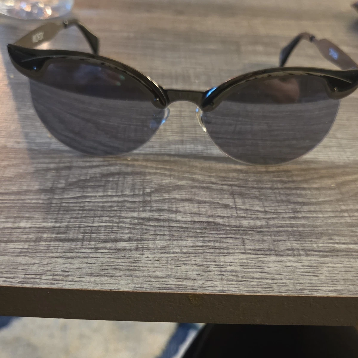Wildfox Cat Eye Sunglasses Gray for Women for sale | eBay display picture 1