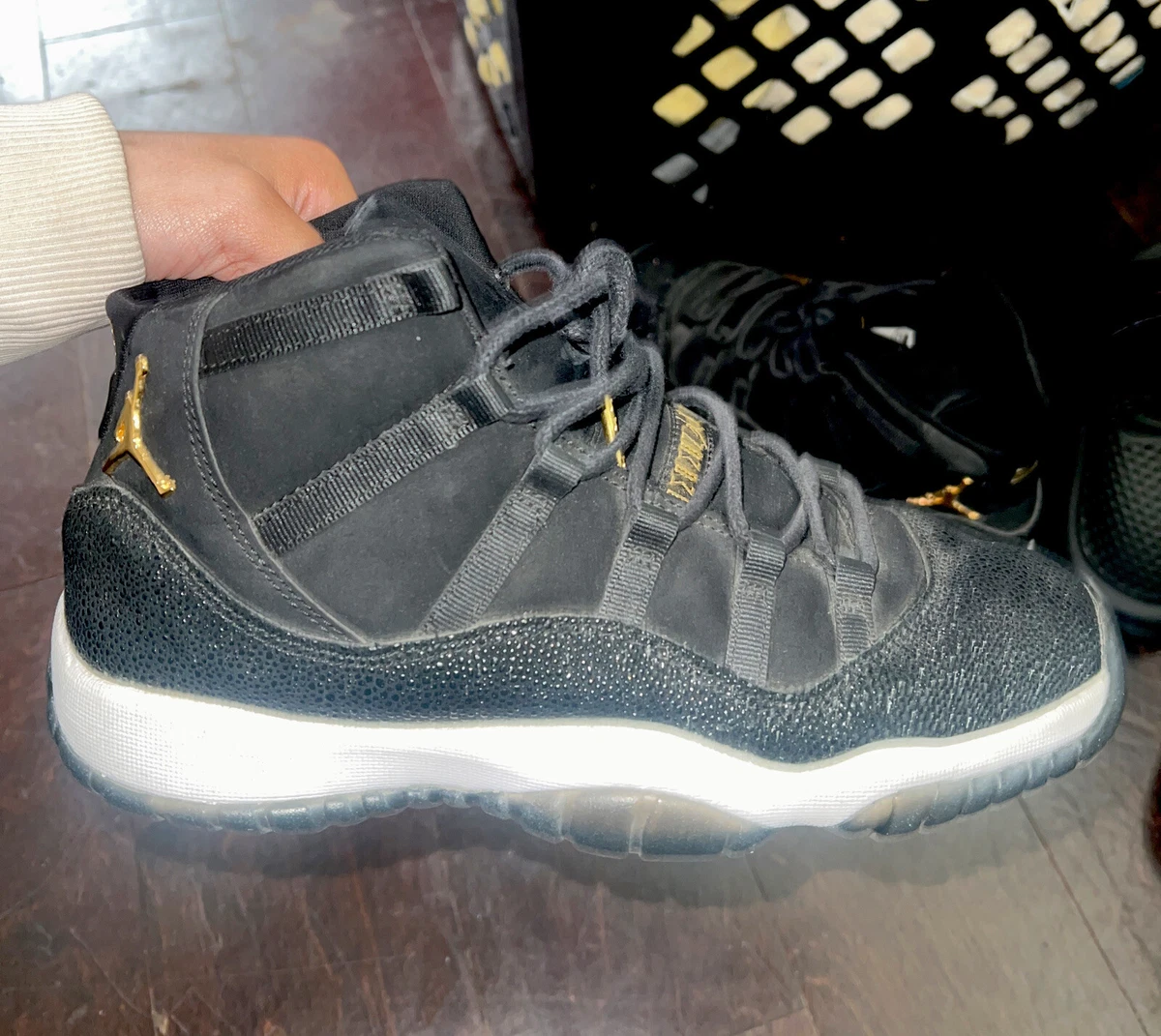 Jordan clearance 11 used