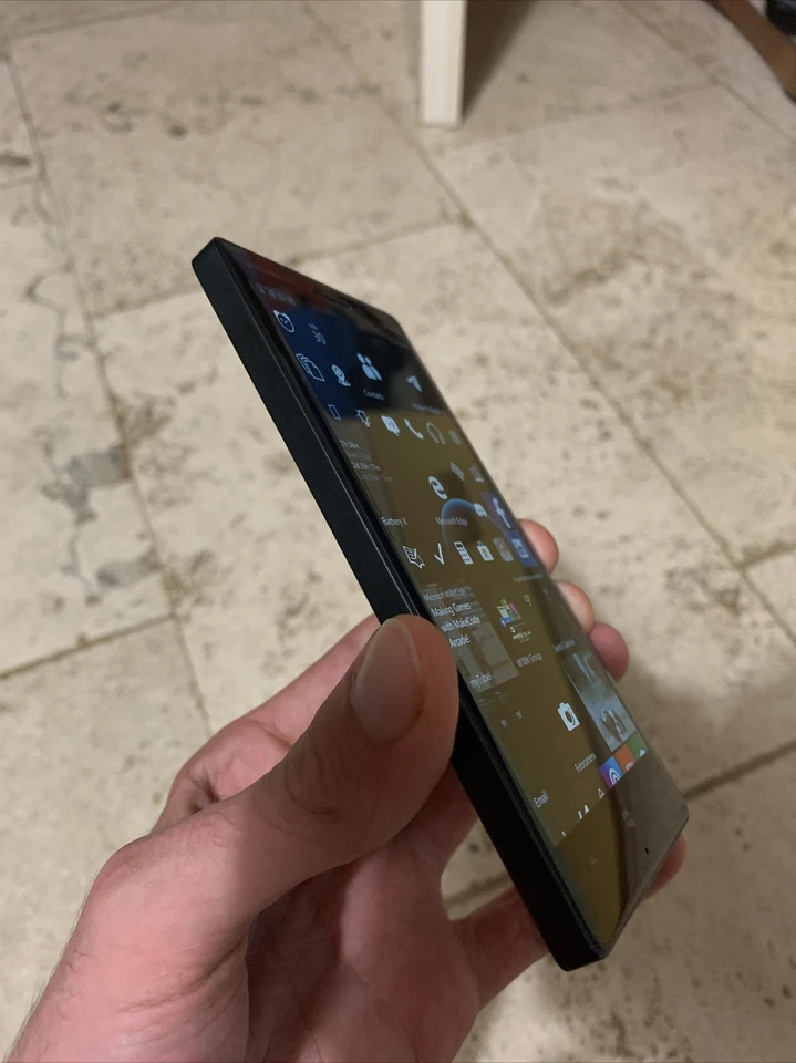 Nokia Lumia 930 Proto - Immagine 3 di 4