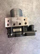 2013-2015 Toyota Venza ABS Anti Lock Brake Pump Assembly