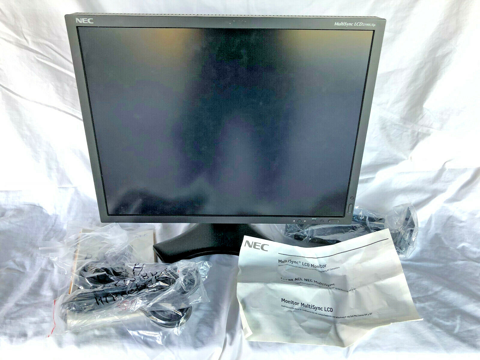 NEC MultiSync LCD2190UXp 21.3\
