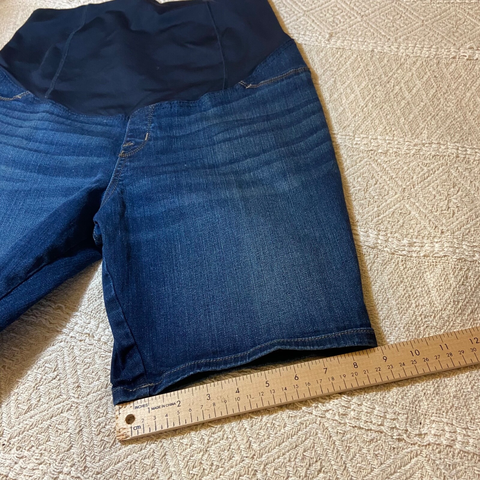 Picture 4 of 12