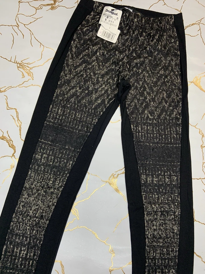 Leggings donna Desigual By Lacroix neri a spina di pesce Ossoss taglia small - Immagine 2 di 4