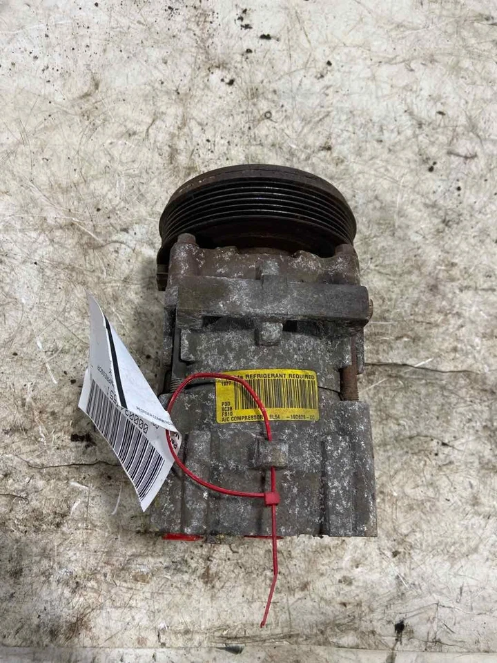 Compresor de aire acondicionado usado se adapta a: Ford Ranger 2007 exc. vehículo eléctrico grado 6-183 3.0 Foto 2 de 4