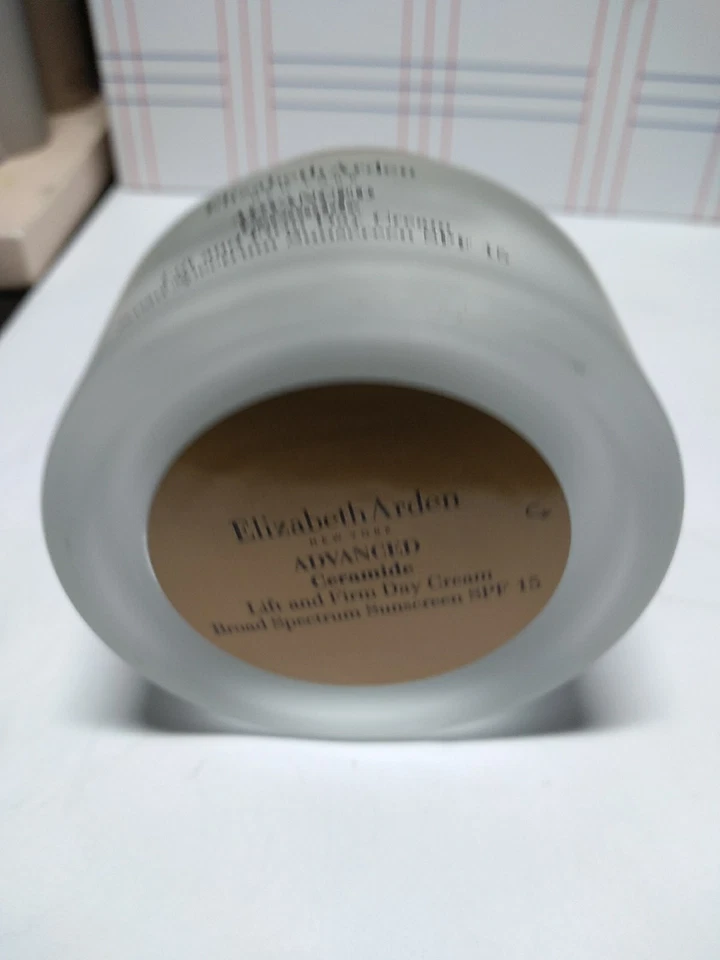 Crema de día Elizabeth Arden Advanced Ceramide Lift and Firm FPS 15, 1,7 OZ NUEVA SIN CAJA Foto 4 de 4