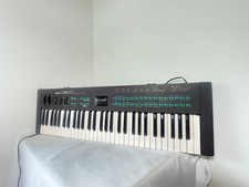Synthesizer Keyboard, YAMAHA DX21, 61 keys, MIDI, from Japan Used Tested