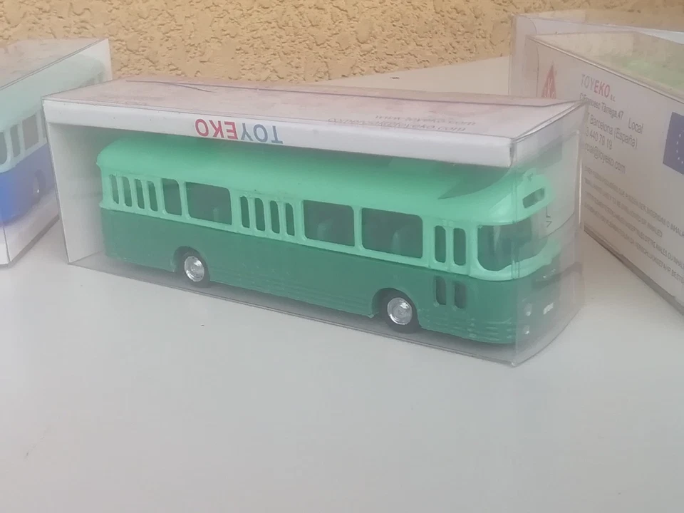 TOYEKO LOTTO 6 AUTOBUS  1/87 IN CONFEZIONE  -9 - Immagine 2 di 4