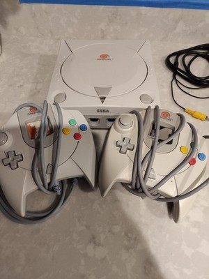 SEGA Dreamcast Console - White with two controllers and memory card