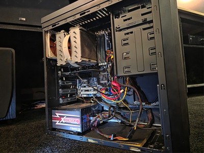 Silent PC | i5-2500K @ 4.4GHz (stabil) | Noctua NH-D14 | GT 1030 |