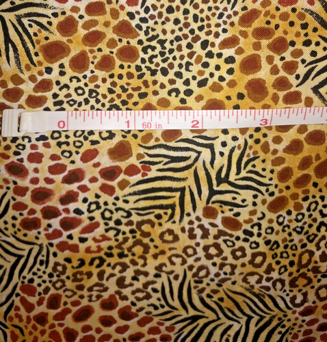 Julia Carins for Quilt Shop by Cranston 2007 African Savannah Animal Print BTFQ - Picture 3 of 5