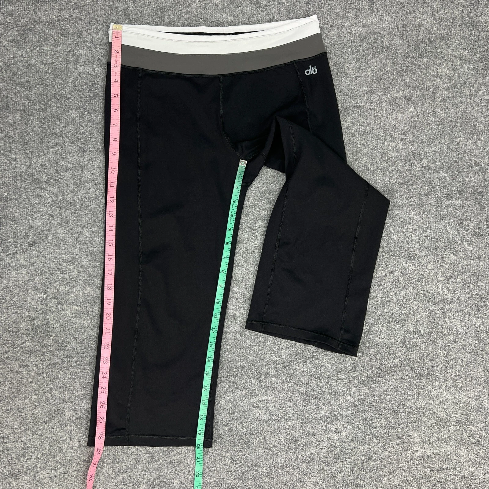 alo-yoga cool fit cropped wide leg activewear pant leggings