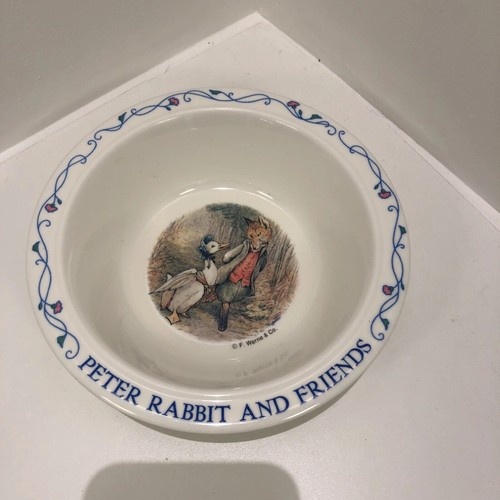 DE COLECCIÓN EDEN PETER CONEJO Y AMIGOS 3 PLATOS DIVIDIDOS, TAZÓN Y TAZA MELAMINA - Imagen 4 de 8