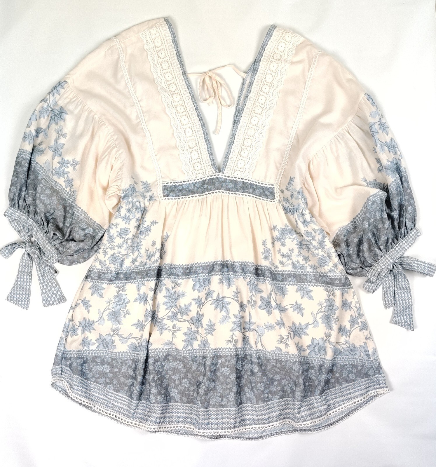 NWT Agua Bendita Alex Azurro Dress Ivory Blue Floral Balloon Sleeve Tie Size M
