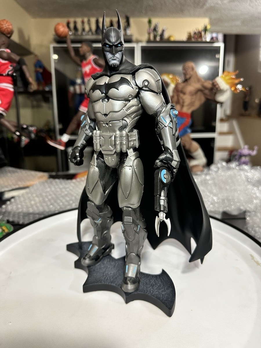 アメコミ Batman Heavy Armor Statue 48cm Figure. Batman Arkham Asylum Armored Batman Statue By DC Collectibles