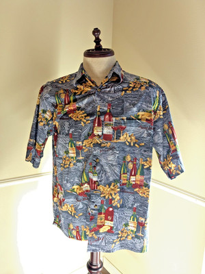 Reyn Spooner Shirt Men X-Large Multi Zinfandel Wine Bottles Grapes Corks Pocket