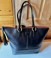 Dooney  Bourke Black Leather Florentine Satchel Tassel Large Pre-Loved. L K