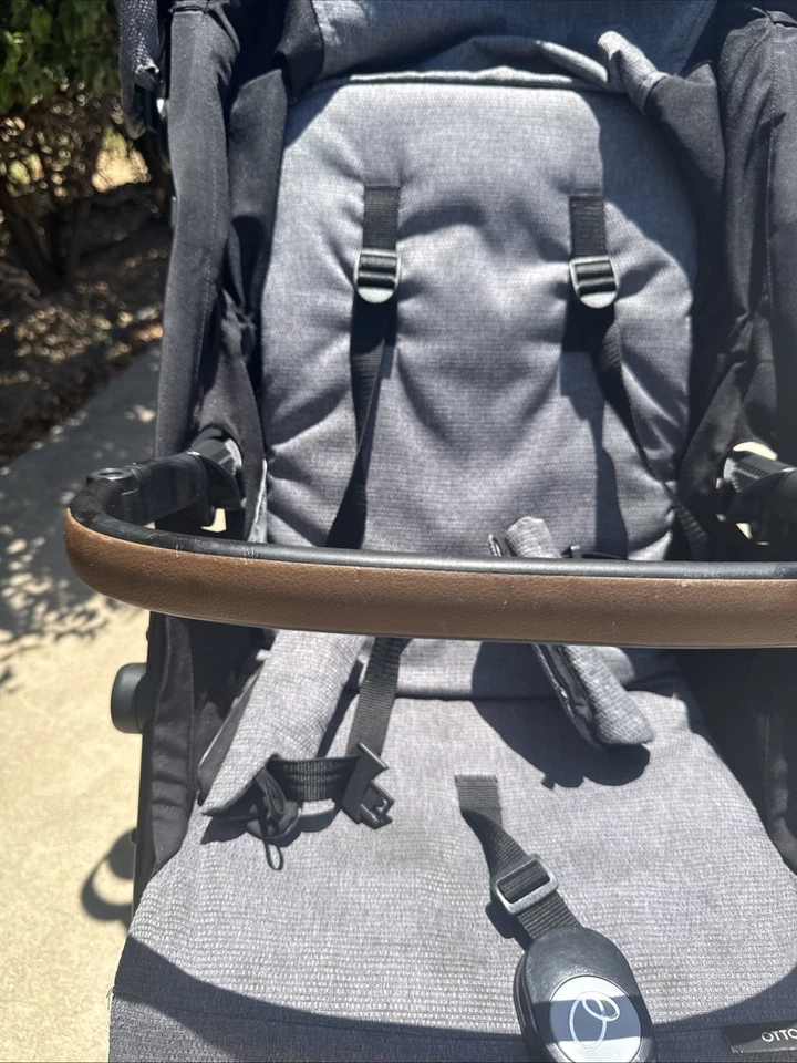 Cochecito de bebé de lujo con dosel y asa ajustable. Evenflo Gold Foto 3 de 4