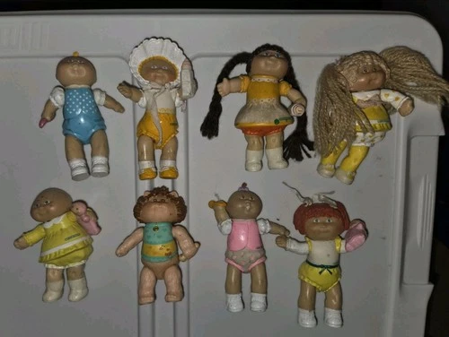 Cabbage Patch Kids Doll 3.5” Baby Mini Figures PVC Figurines Lot of 8 - 1984