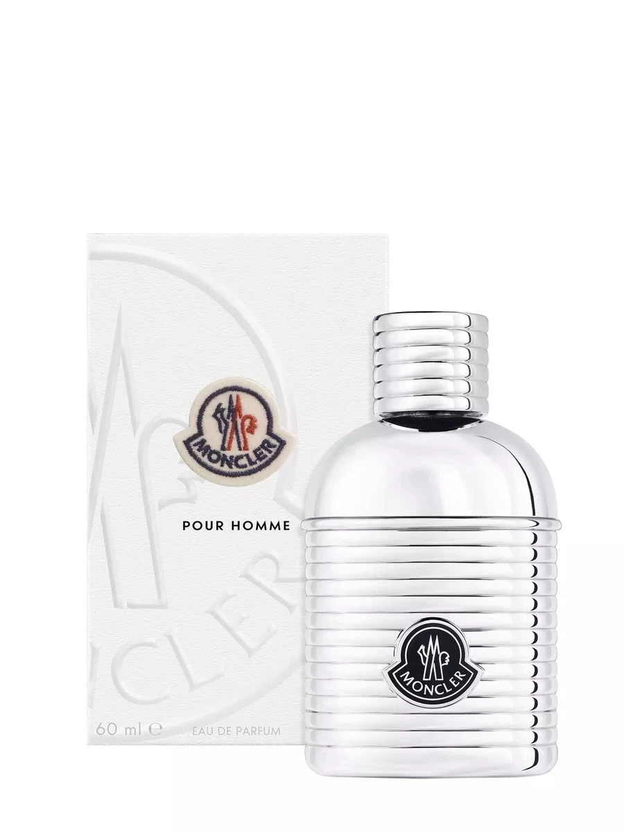 Moncler hours hotsell