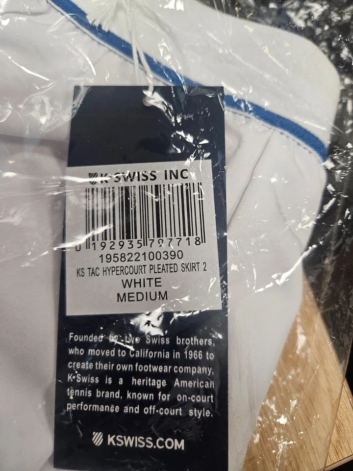 K-Swiss Tac Hypercourt Pleated Tennis Skirt 2 Women's - White - UK Size Medium - Image 3 of 4