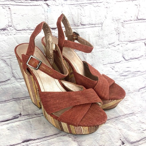 BCBG Brown Canvas Wedges Size 7 B/ 37 Paris Edanai Wedge Sandal - Picture 3 of 10