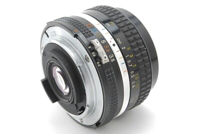 Mint] Nikon NIKKOR 20mm f/3.5 Ai-s MF Wide Angle Lens From Japan