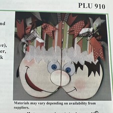 Santas Little Helper, Christmas, Mini Album, Scrapbooking Kit 2008 retired